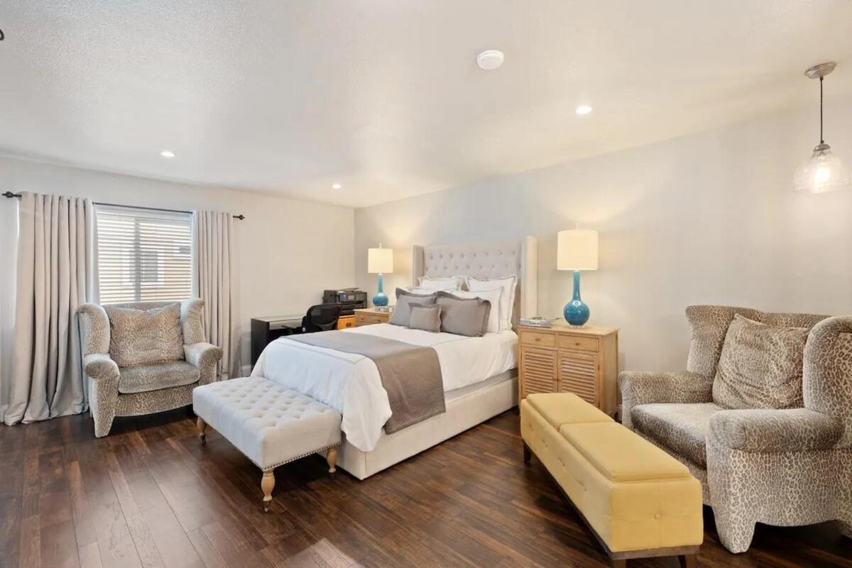 Elegant Beach Living, Just Blocks To The Sand Huntington Beach Luaran gambar